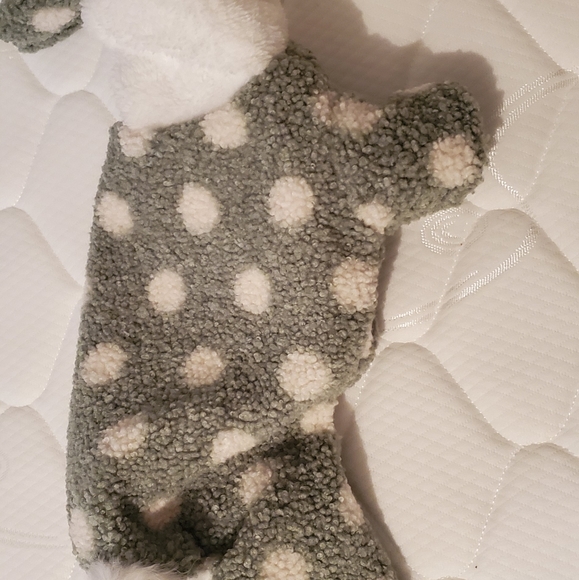 Lot of Dog Clothes - Picture 5 of 9